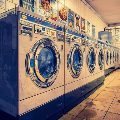 Lakeside Laundromat